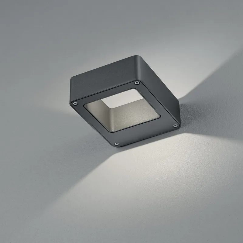 Beliebt LED Außen Wandleuchte, Anthrazit, IP54, 450 Lumen, 12 cm x 12 cm