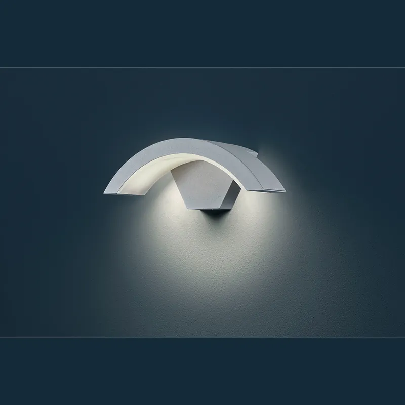 LED-Außen-Wandleuchte für die Hausfassade, gebogenes Dach, IP54 Sale